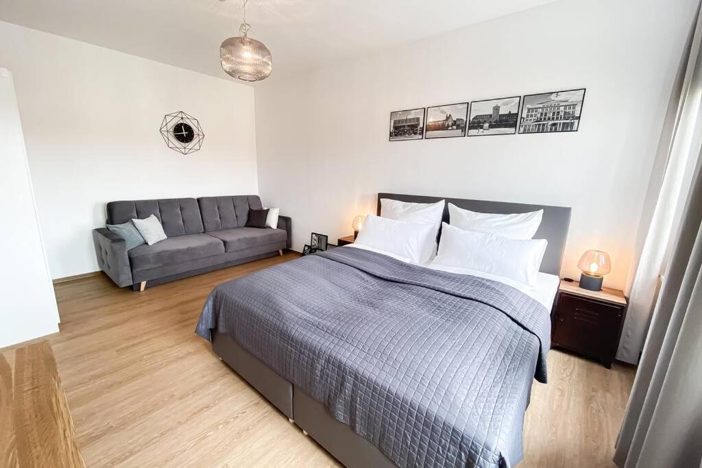 Luxus-Apartment In Leipzig Mit Privat-Parkplatz Esterno foto