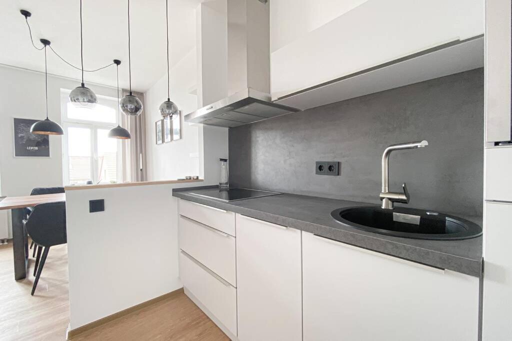 Luxus-Apartment In Leipzig Mit Privat-Parkplatz Esterno foto